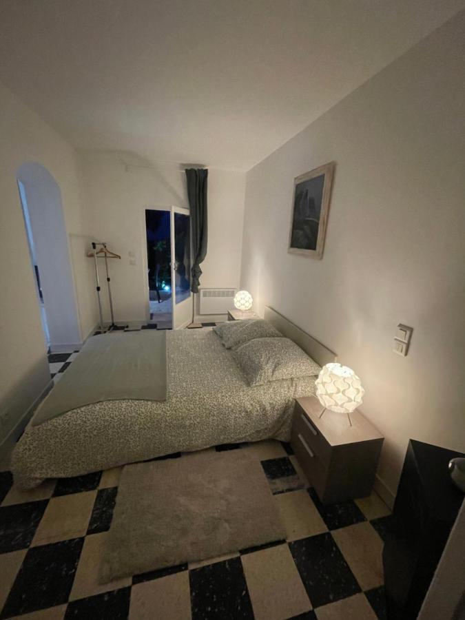 Appartement Plein Centre Avec Jardin Saint-Tropez Exterior foto